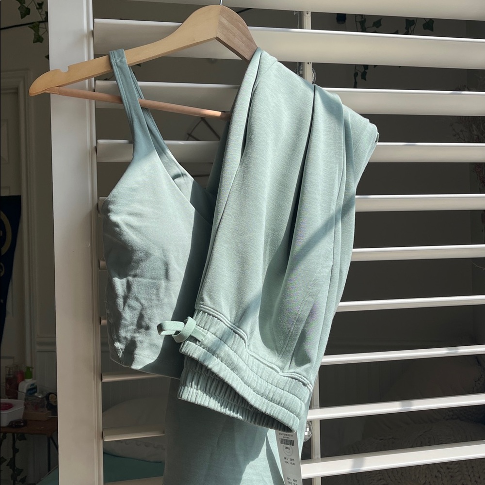 Matching Gilly Hicks Sweat Set